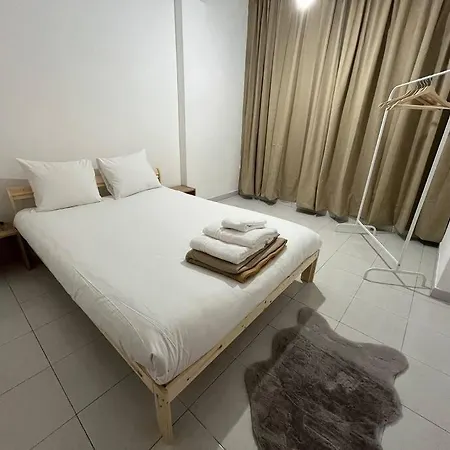 In A Shared Flat Apartman *